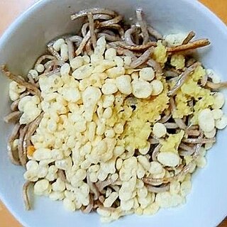 ぶっかけ炒め蕎麦（カレーつゆ味）